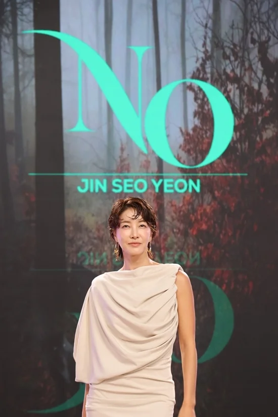 포스터제목